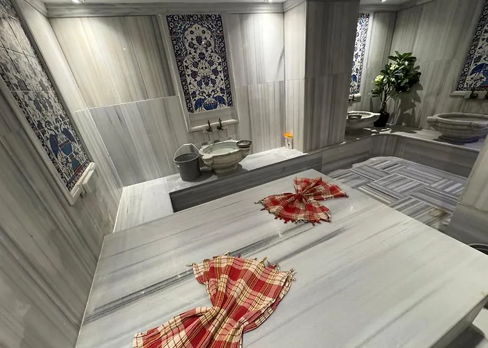 Hotel Perula & Spa